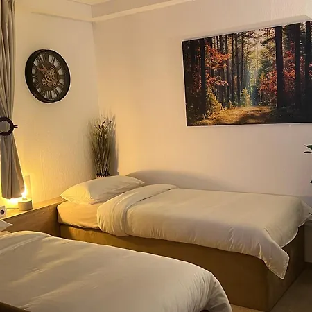 Moderne Mit Waldflair Und Kaffeegenuss Apartmán Paderborn