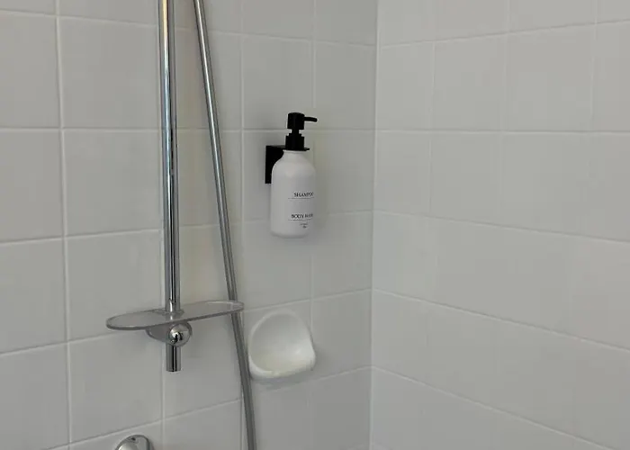 Moderne Mit Waldflair Und Kaffeegenuss